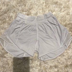 Lululemon white hotty hot shorts!! Size 2